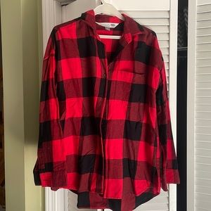 Wome’s long sleeve flannel